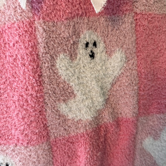 Cupcakes and Cashmere Viral Pink Ghost Halloween Oversized Decorative Bl… - Picture 3 of 8
